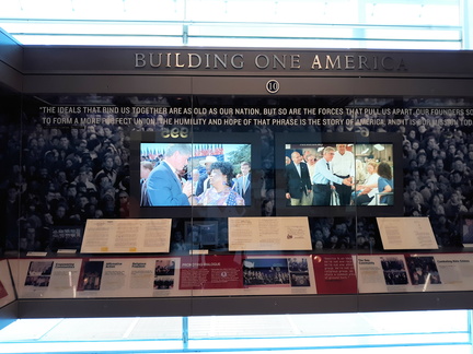 Randye & Gerry at Clinton Presidential Library